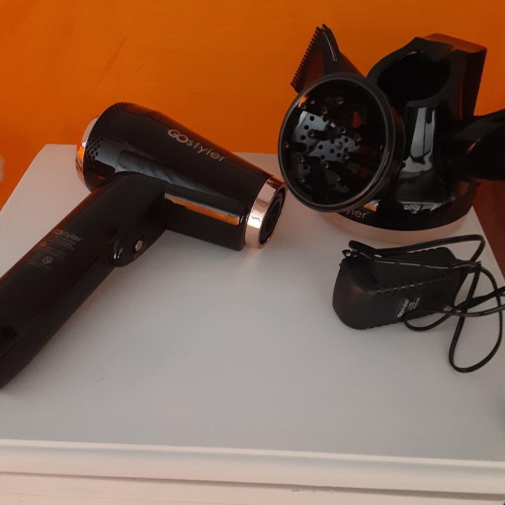 Go Styler Pro Cordless Hair Dryer